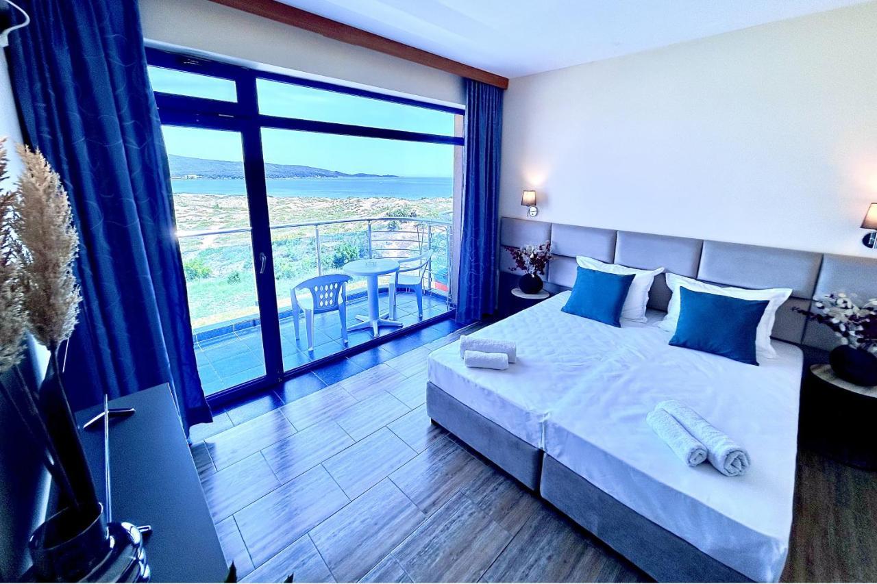 Hotel Penelope Primorsko Luaran gambar