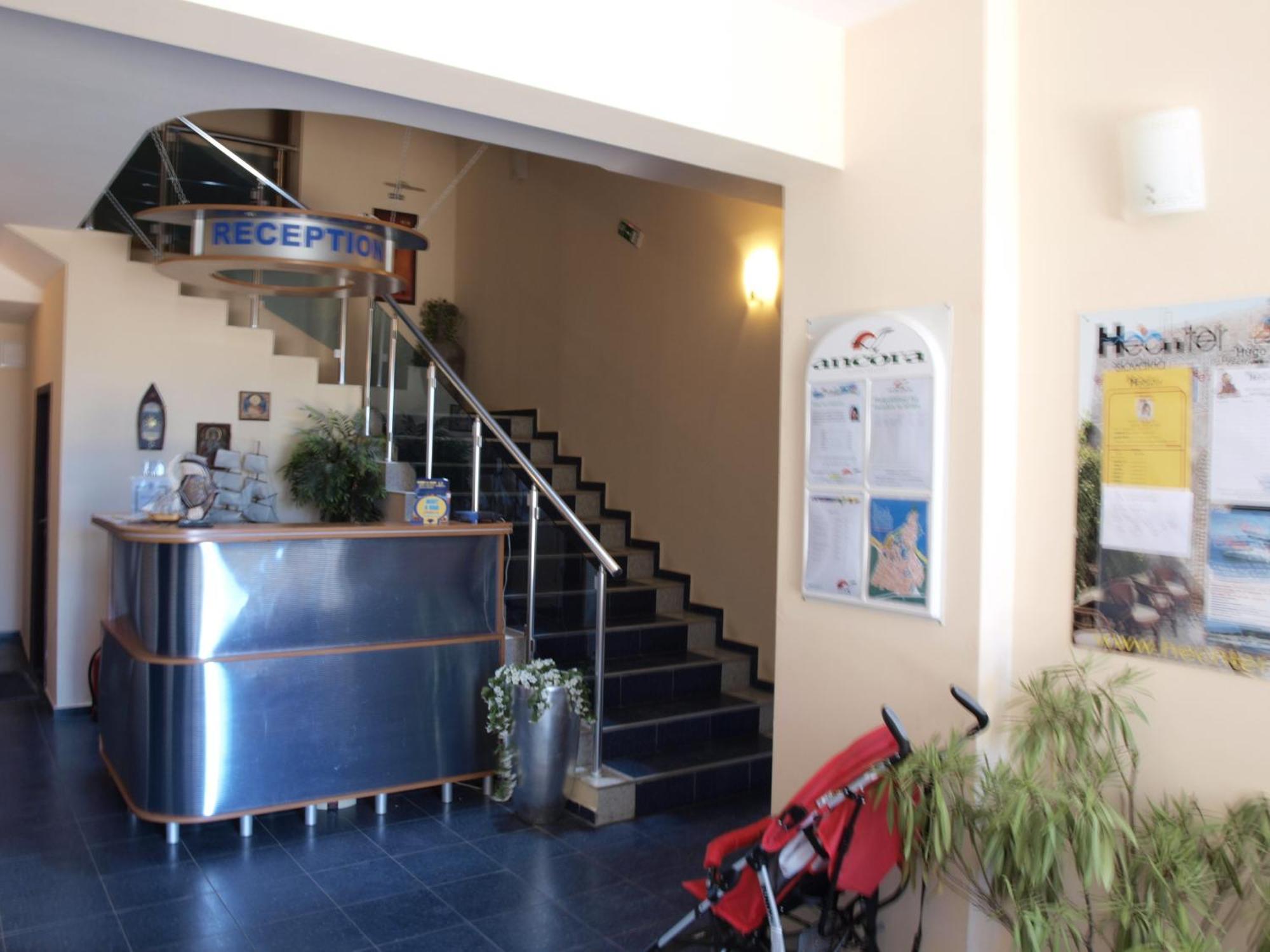Hotel Penelope Primorsko Luaran gambar