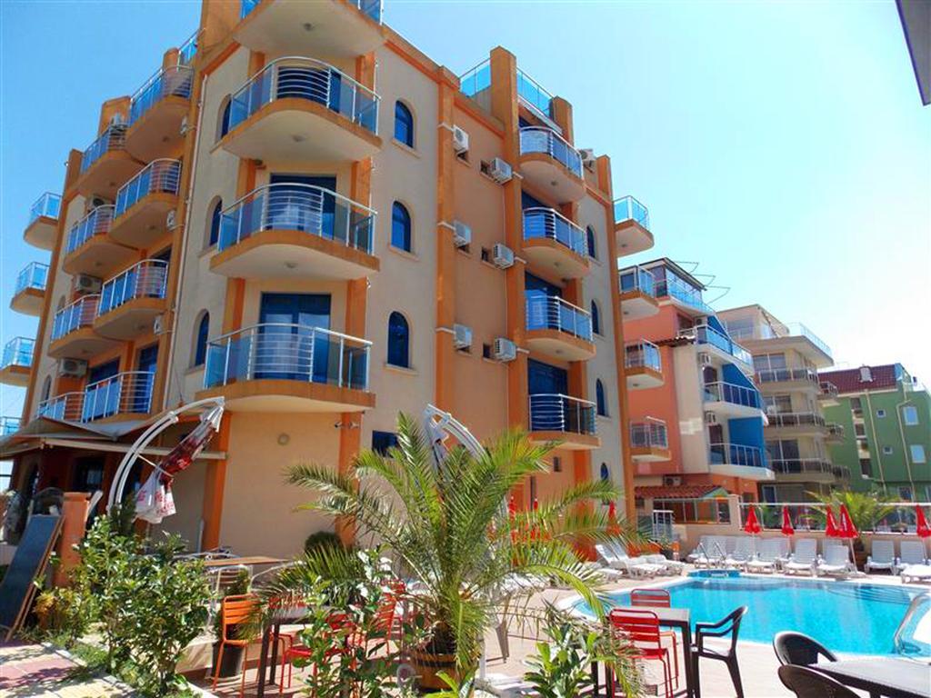Hotel Penelope Primorsko Luaran gambar