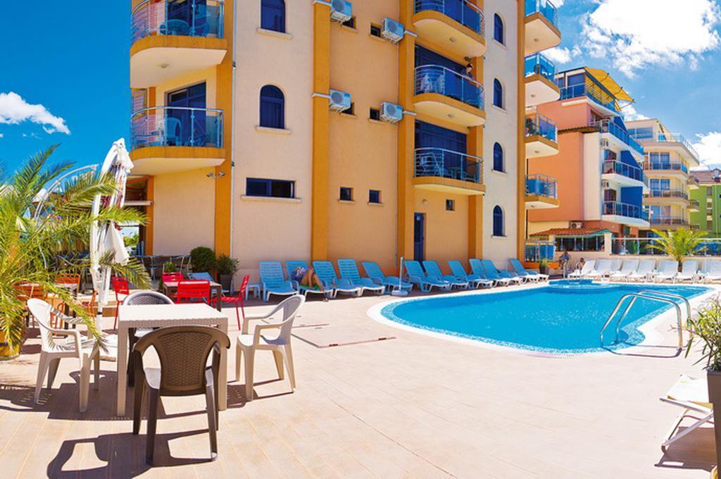 Hotel Penelope Primorsko Luaran gambar