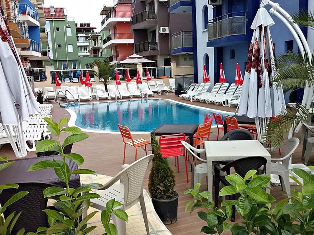 Hotel Penelope Primorsko Luaran gambar